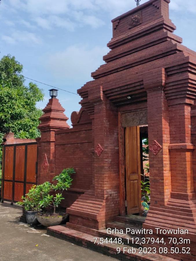 Grha Pawitra Trowulan Apartment Exterior photo